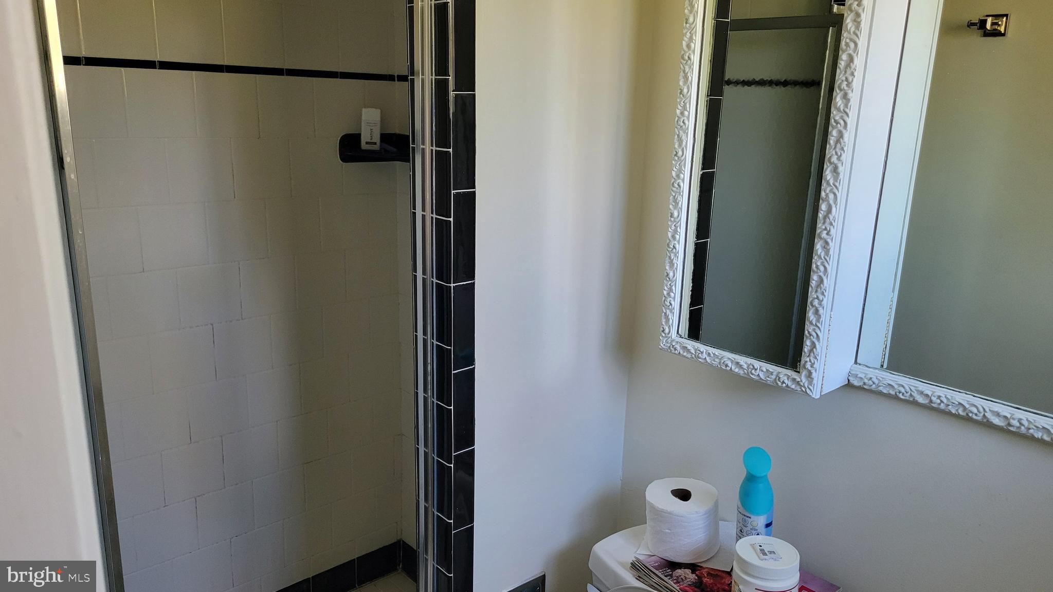 DULANEY VILLAGE - Residential