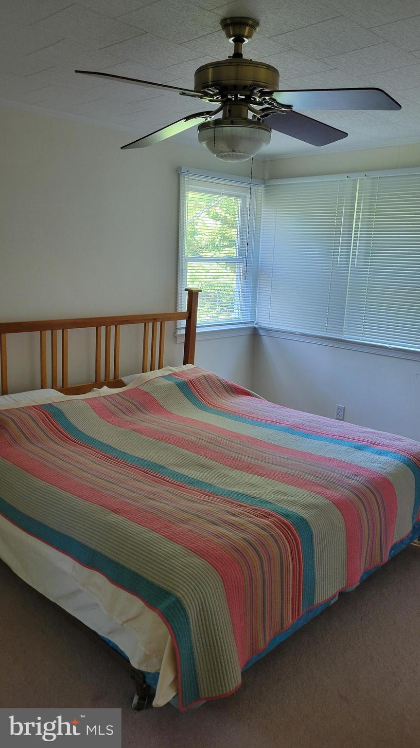 DULANEY VILLAGE - Residential