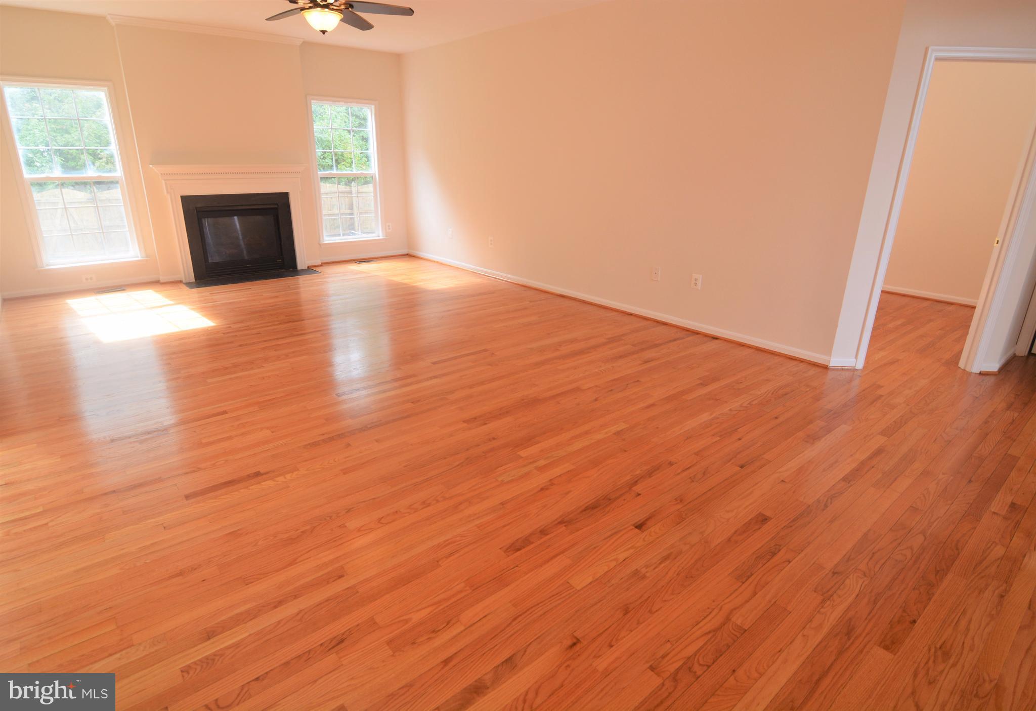 STRATFORD PLACE - Residential