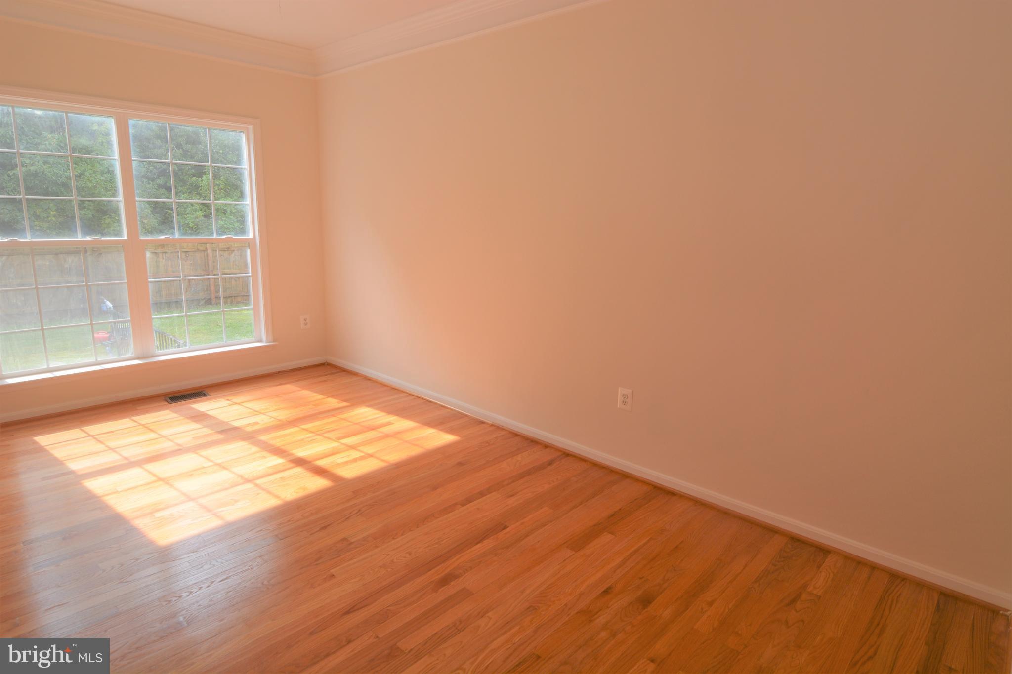 STRATFORD PLACE - Residential