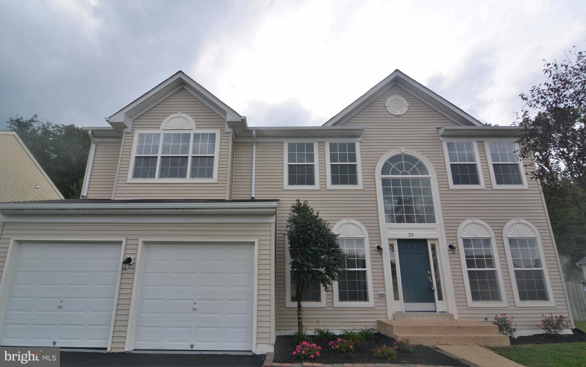 STRATFORD PLACE - Residential