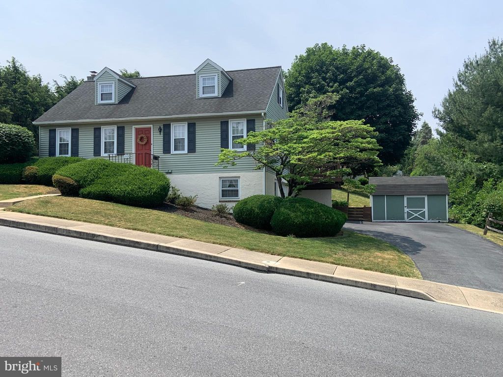 Photo of 115 BOOMERANG DR, EPHRATA, PA 17522 (MLS # PALA2036718)