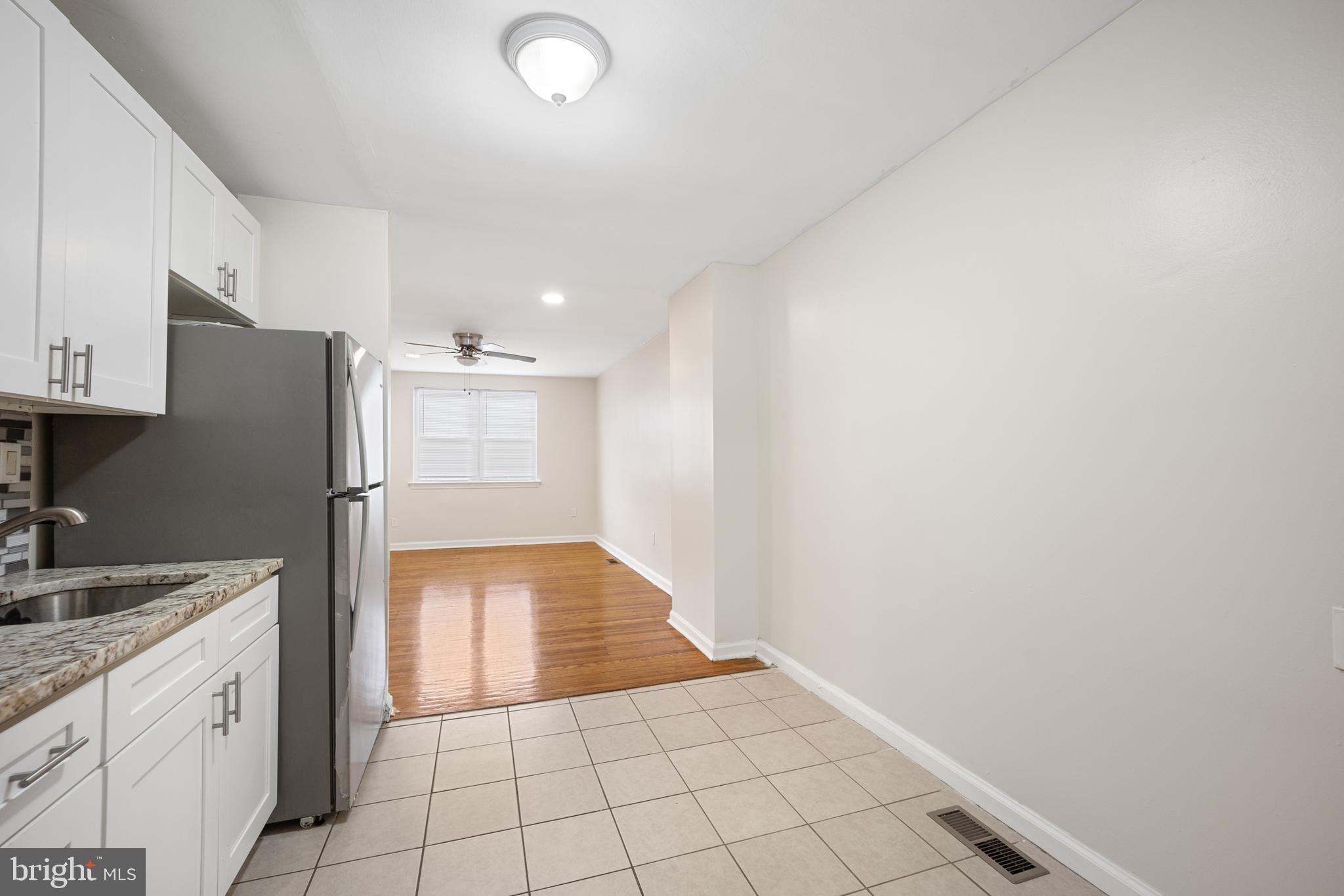 FERN ROCK - Residential Lease