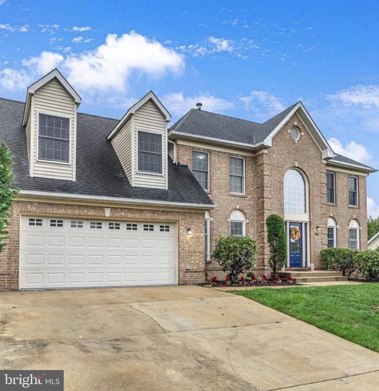 POTOMAC KNOLLS - Residential Lease