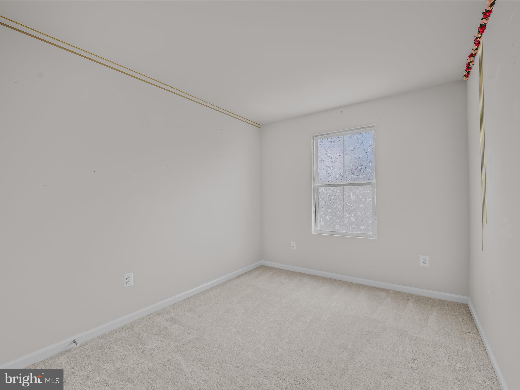 CARDINAL POINTE - Residential