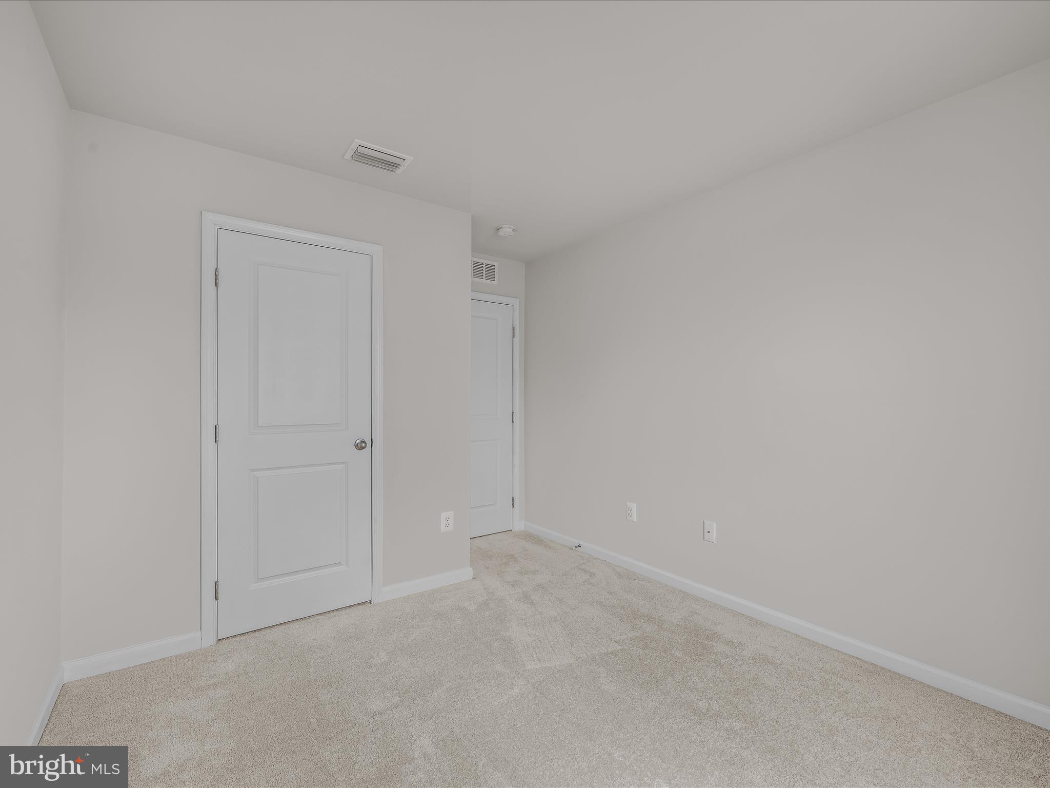 CARDINAL POINTE - Residential