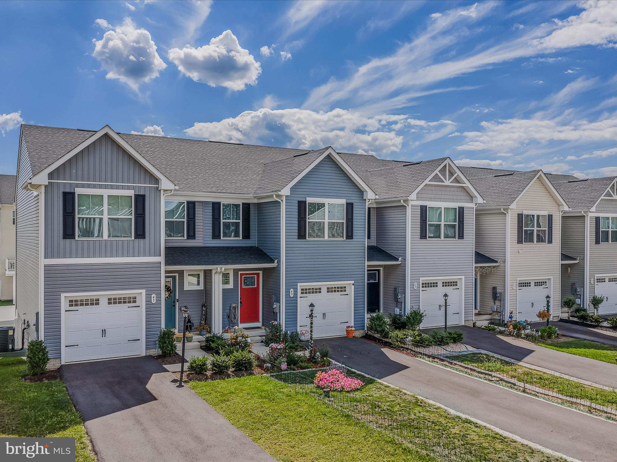 CARDINAL POINTE - Residential