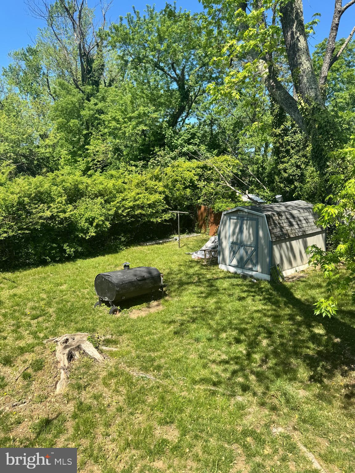 BROOKE MANOR - Residential Lease