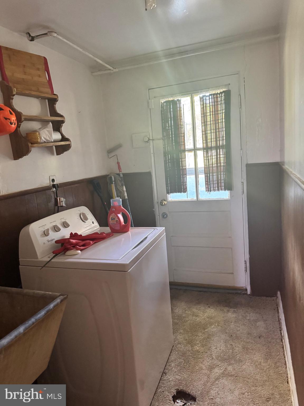 BROOKE MANOR - Residential Lease