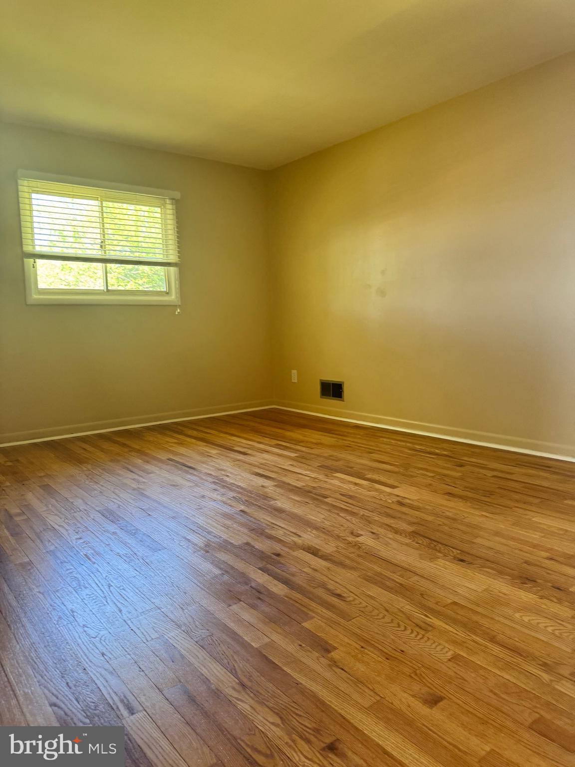 BROOKE MANOR - Residential Lease