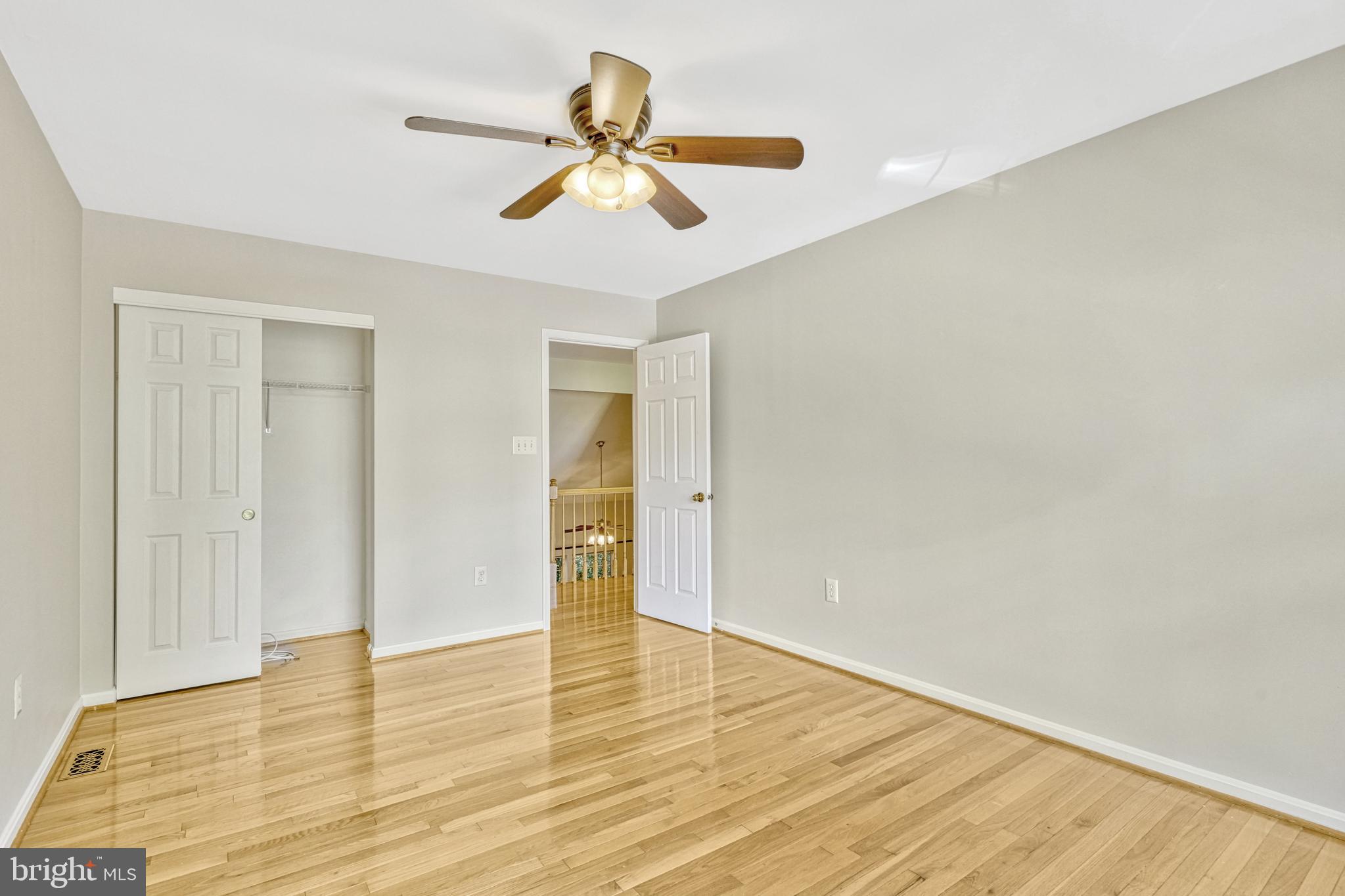 FIVE OAKS LANDING - Residential Lease