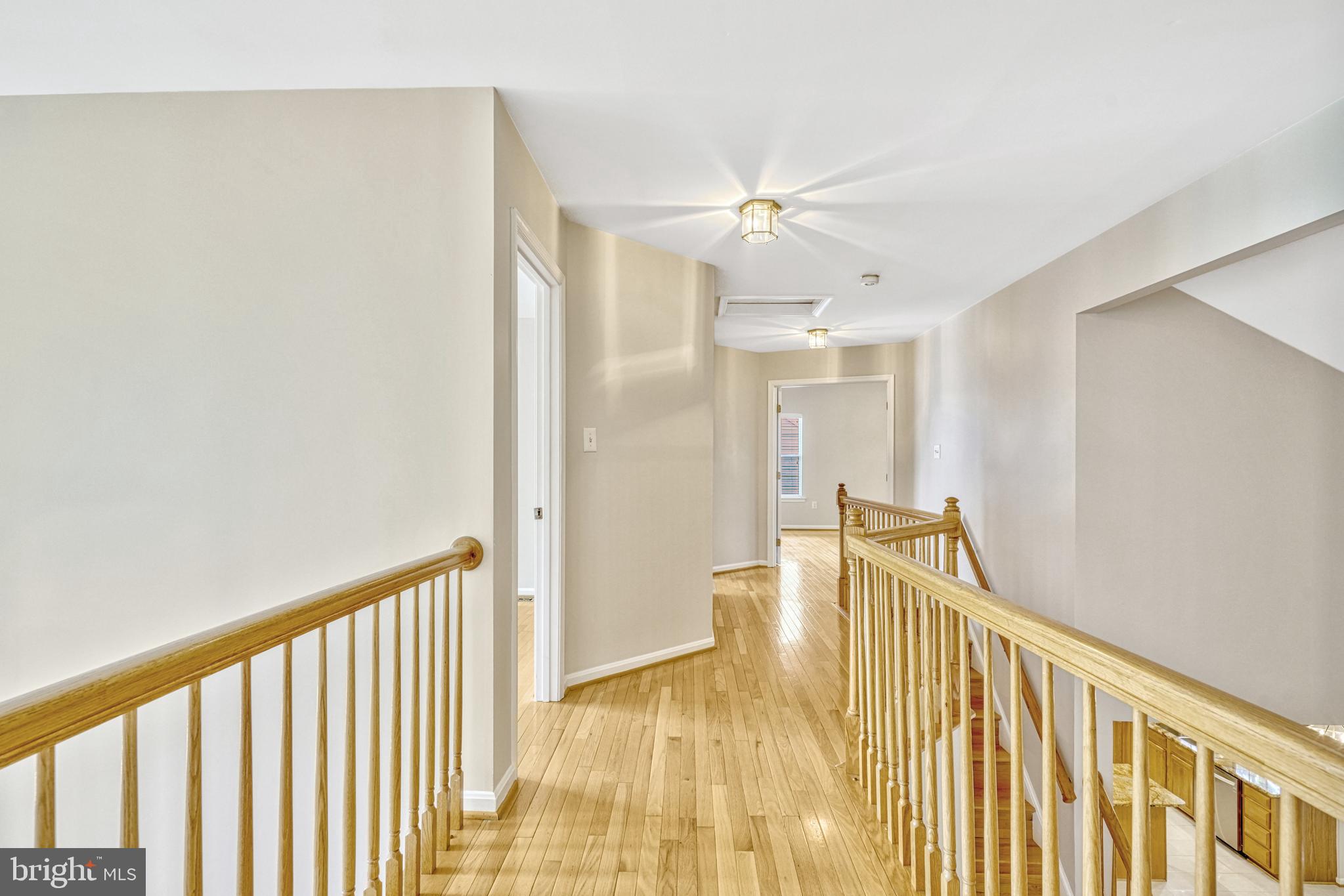 FIVE OAKS LANDING - Residential Lease