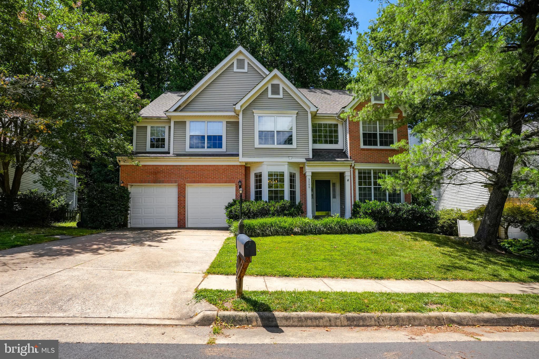 FIVE OAKS LANDING - Residential Lease