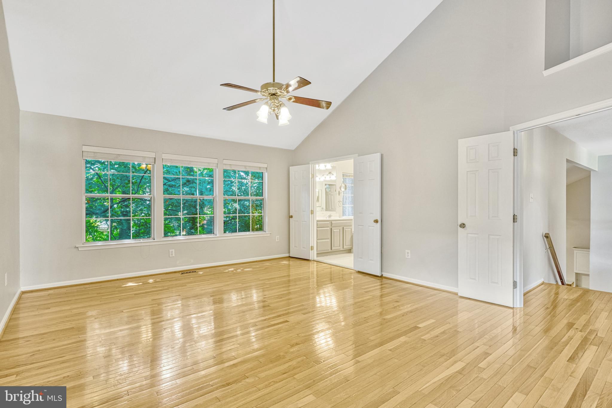 FIVE OAKS LANDING - Residential Lease