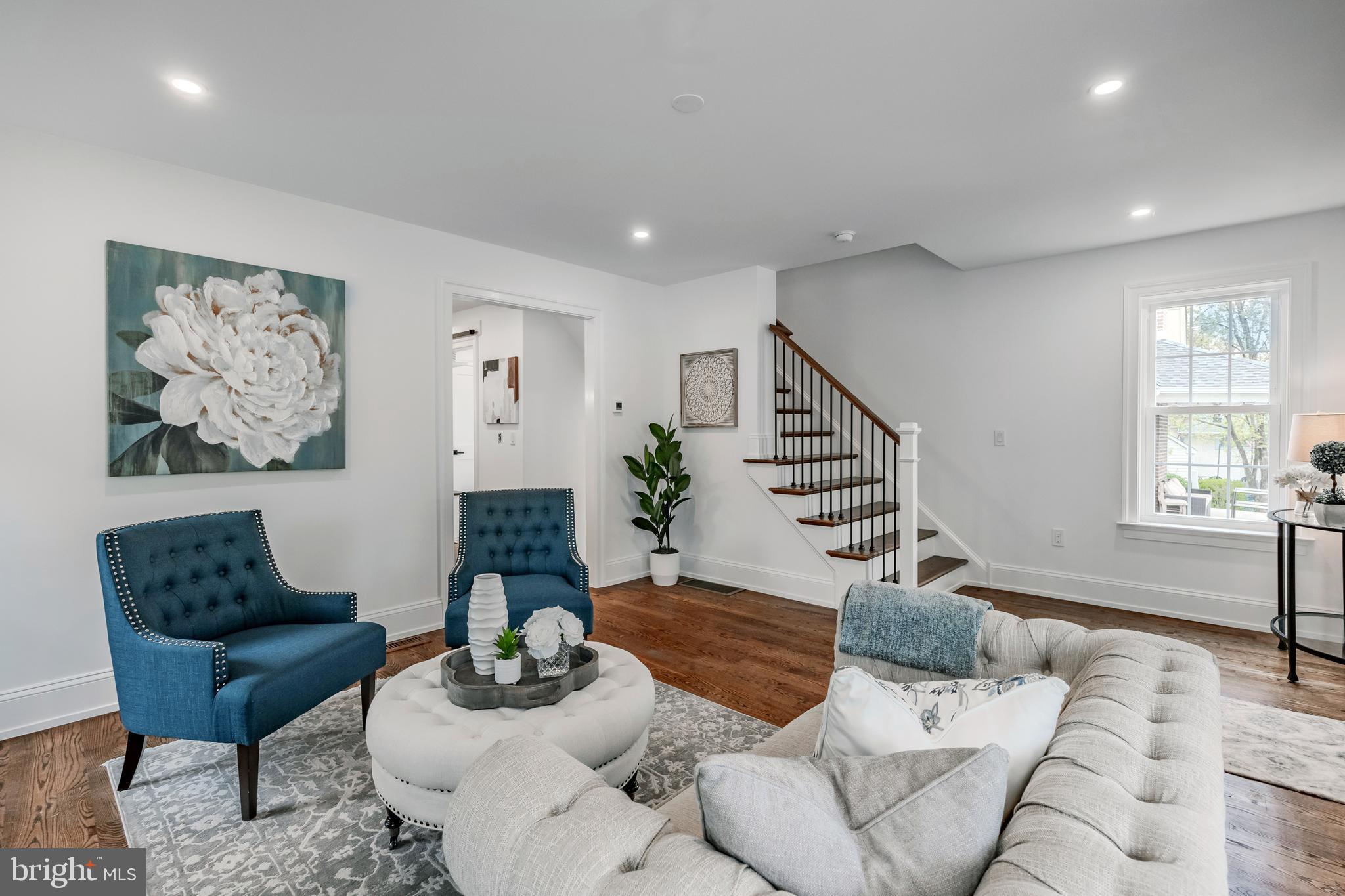 OAKMONT - Residential