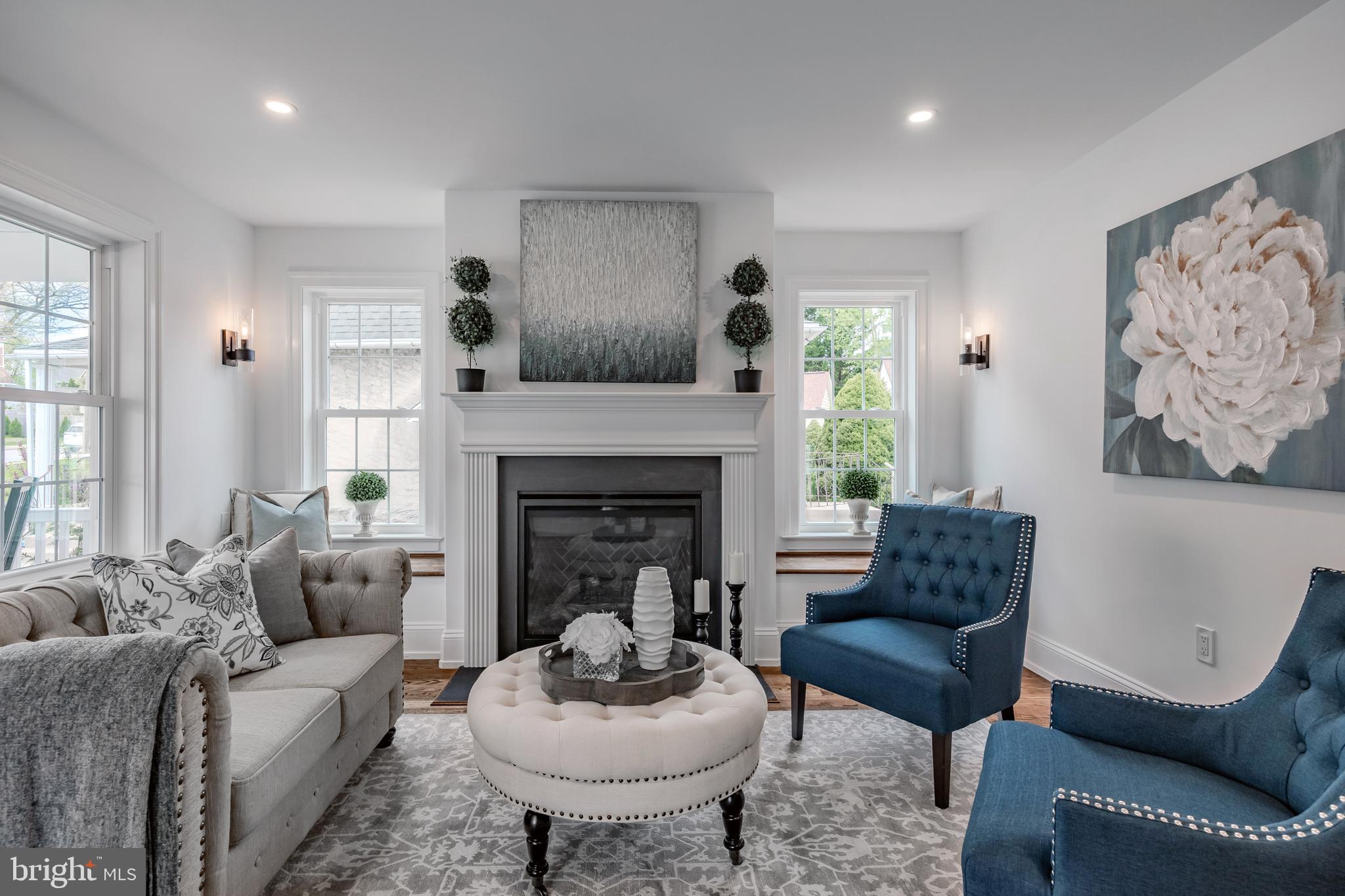 OAKMONT - Residential