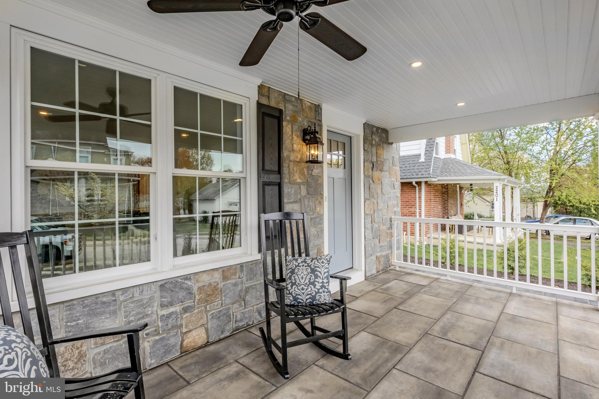 OAKMONT - Residential