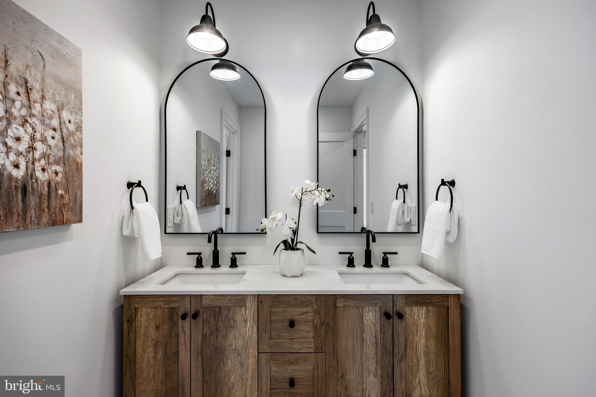 OAKMONT - Residential