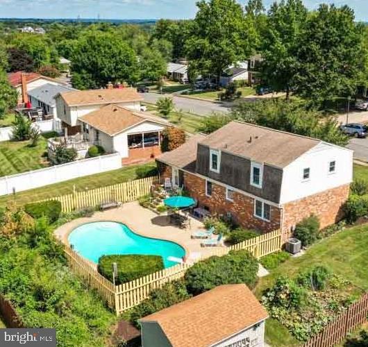 LEESBURG COUNTRY CLUB - Residential