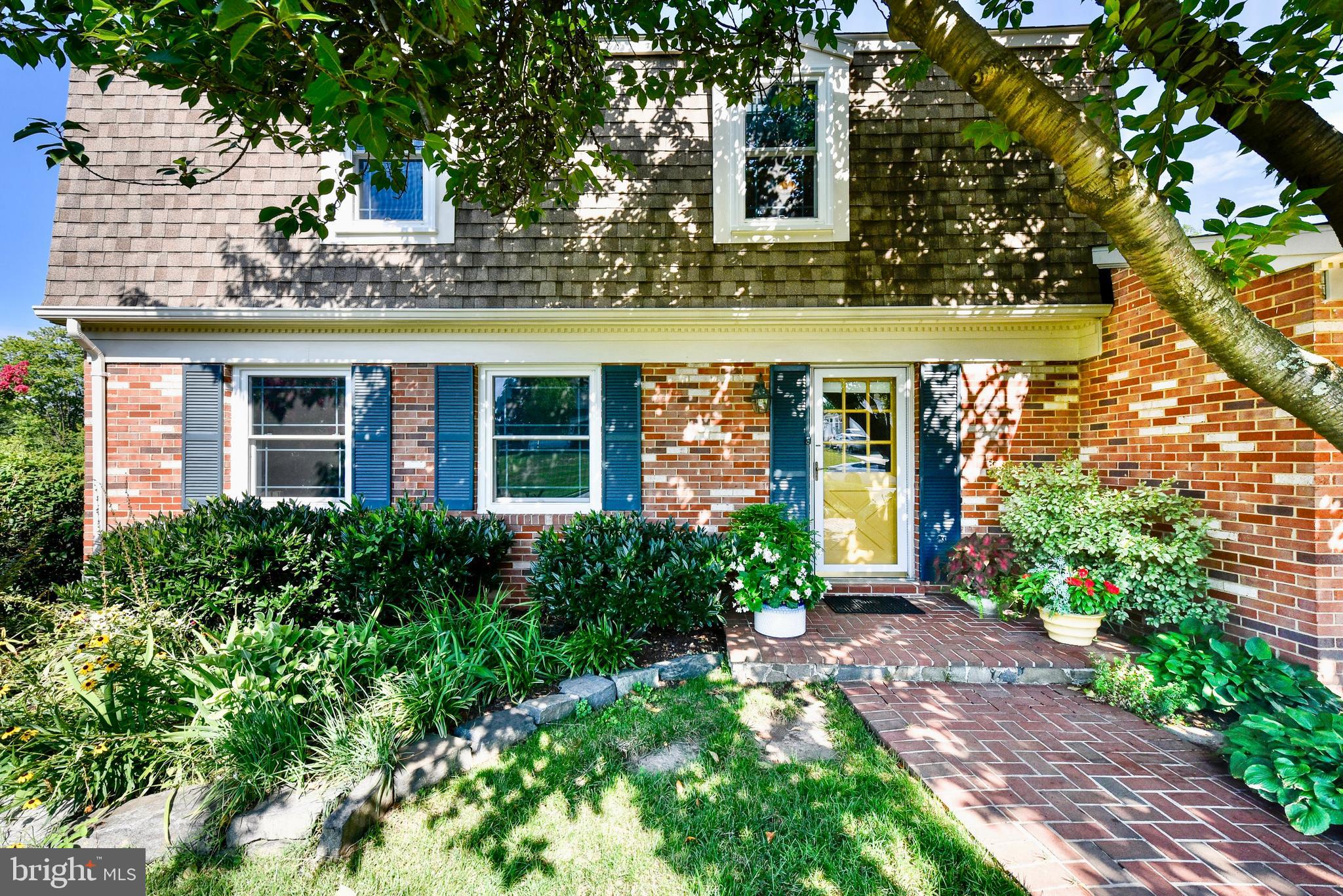 LEESBURG COUNTRY CLUB - Residential