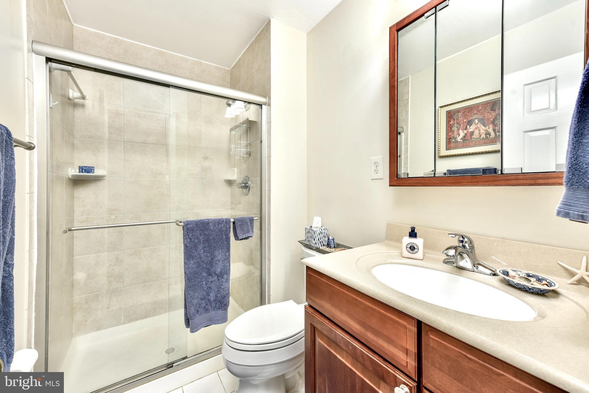 LEESBURG COUNTRY CLUB - Residential