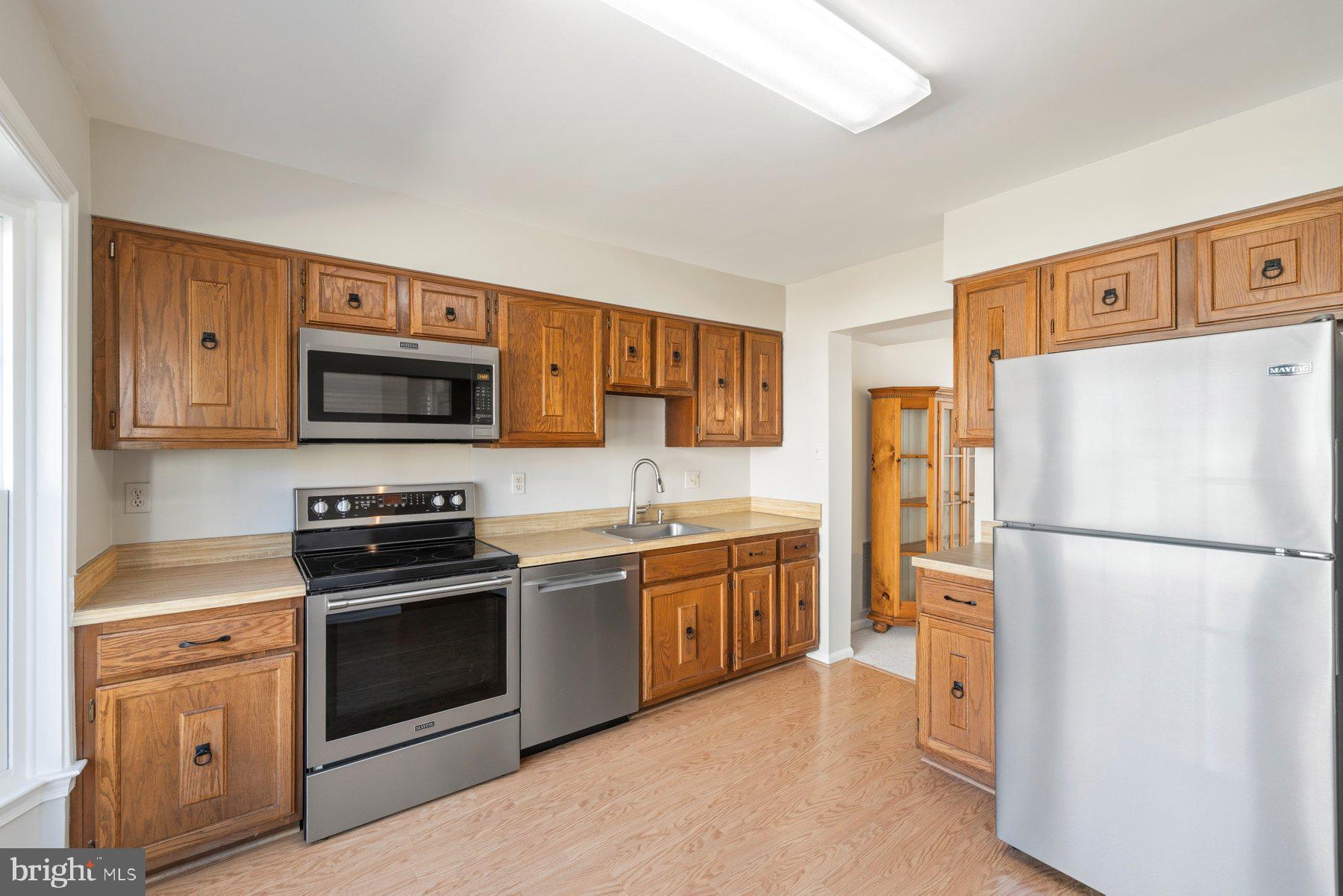 THE VILLAGE PARK - Residential