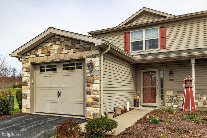 Charming Move-In Ready Townhome in Oakwood Grove. Welcome to easy living in the highly desirable Oakwood Grove neighborhood! This beautifully maintained, move-in ready townhome offers the perfect blend of comfort, convenience, and low-maintenance living--just minutes from Selinsgrove's popular Golden Strip. Home Highlights: First-floor bedroom for convenient single-level living, Main-level laundry for added ease, ¾ bathroom with a walk-in shower, Spacious living room featuring vaulted ceilings and a cozy propane fireplace, Open-concept kitchen flowing into the dining area--perfect for entertaining Low-Maintenance Lifestyle: Enjoy worry-free living with a monthly HOA fee of $160, covering snow removal, lawn care, and much of the exterior maintenance. Plus, the roof was newly

replaced in 2026 for added peace of mind.
Prime Location: Ideally situated just minutes from shopping, dining, and local amenities, as well as Susquehanna University and downtown Selinsgrove.
Whether you're looking to downsize or simply enjoy a more relaxed lifestyle, this home checks all the boxes.