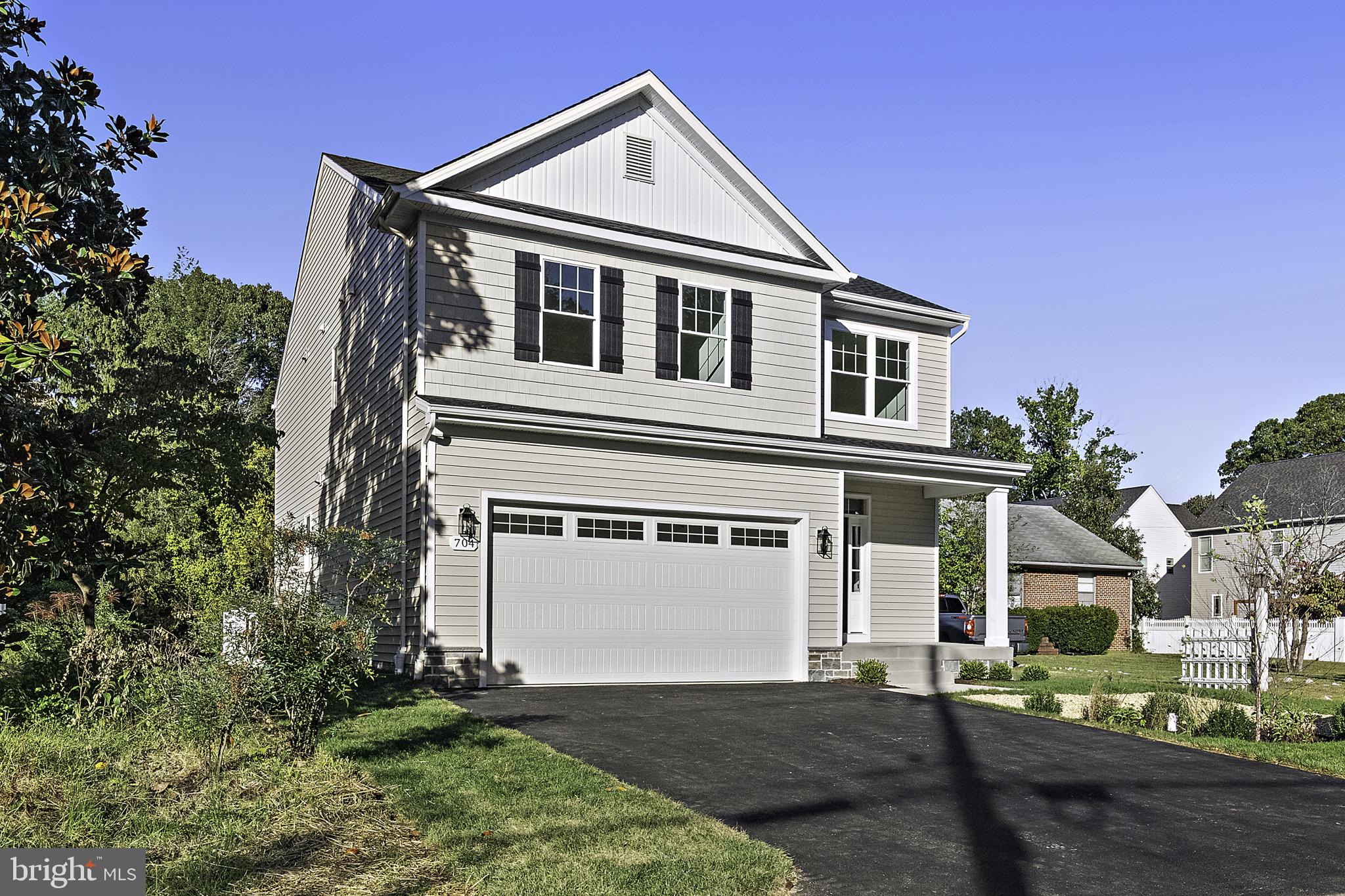 704 OAK GROVE CIRCLE