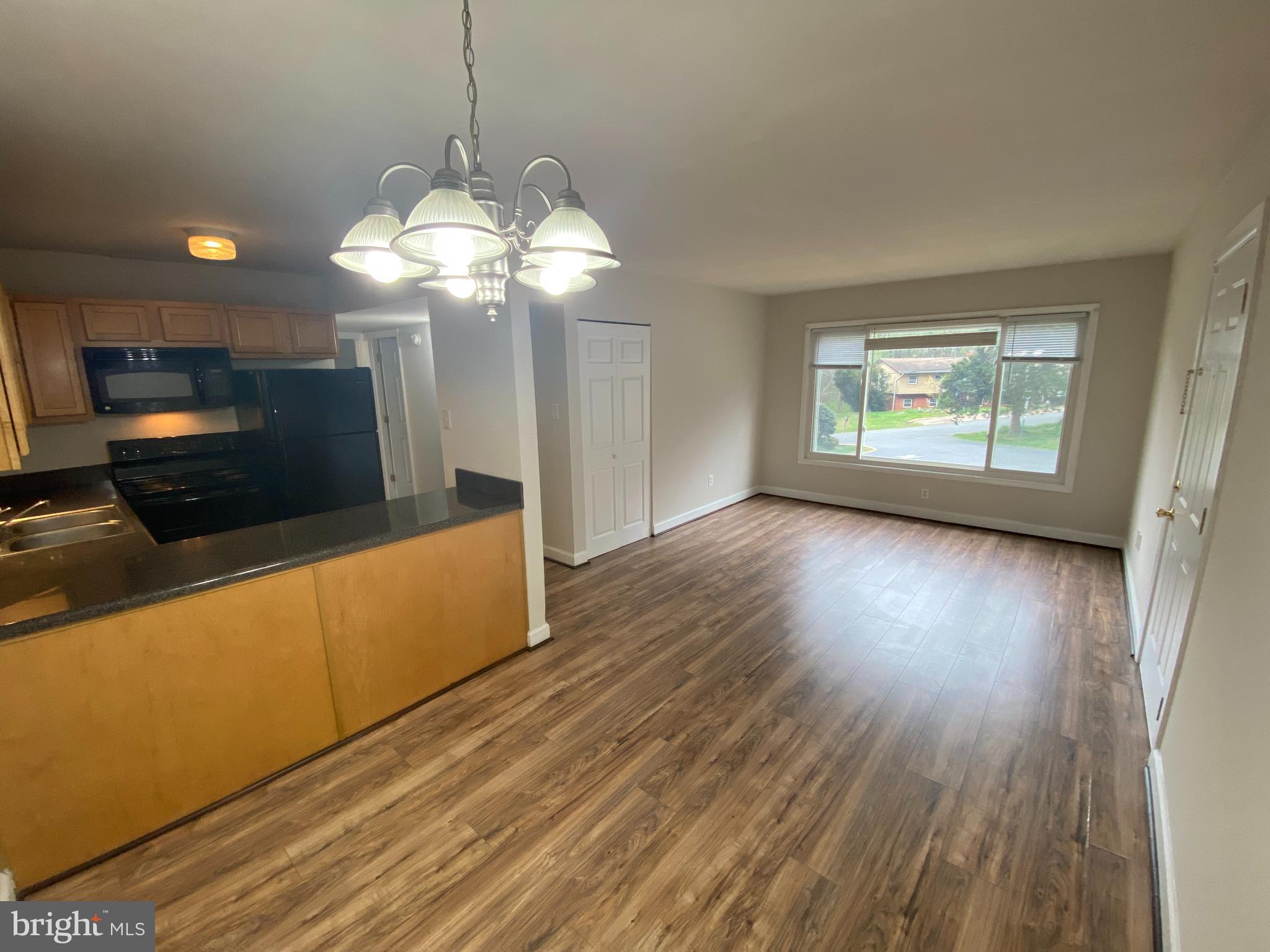 BERRY STREET CONDOMINIUMS - Residential Lease