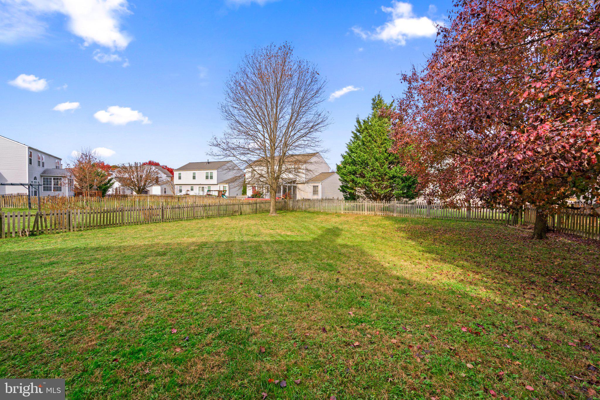 SEVEN OAKS - Residential