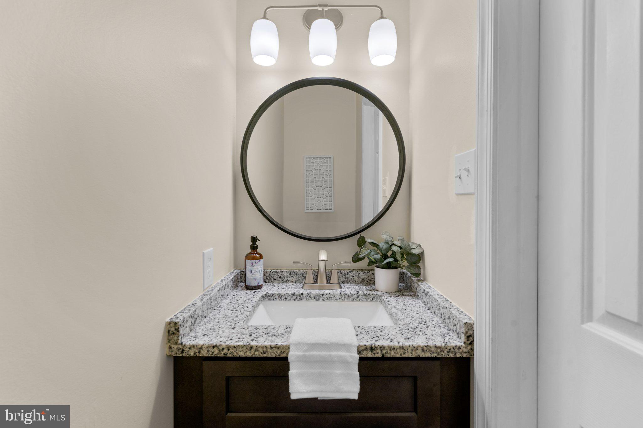 SEVEN OAKS - Residential