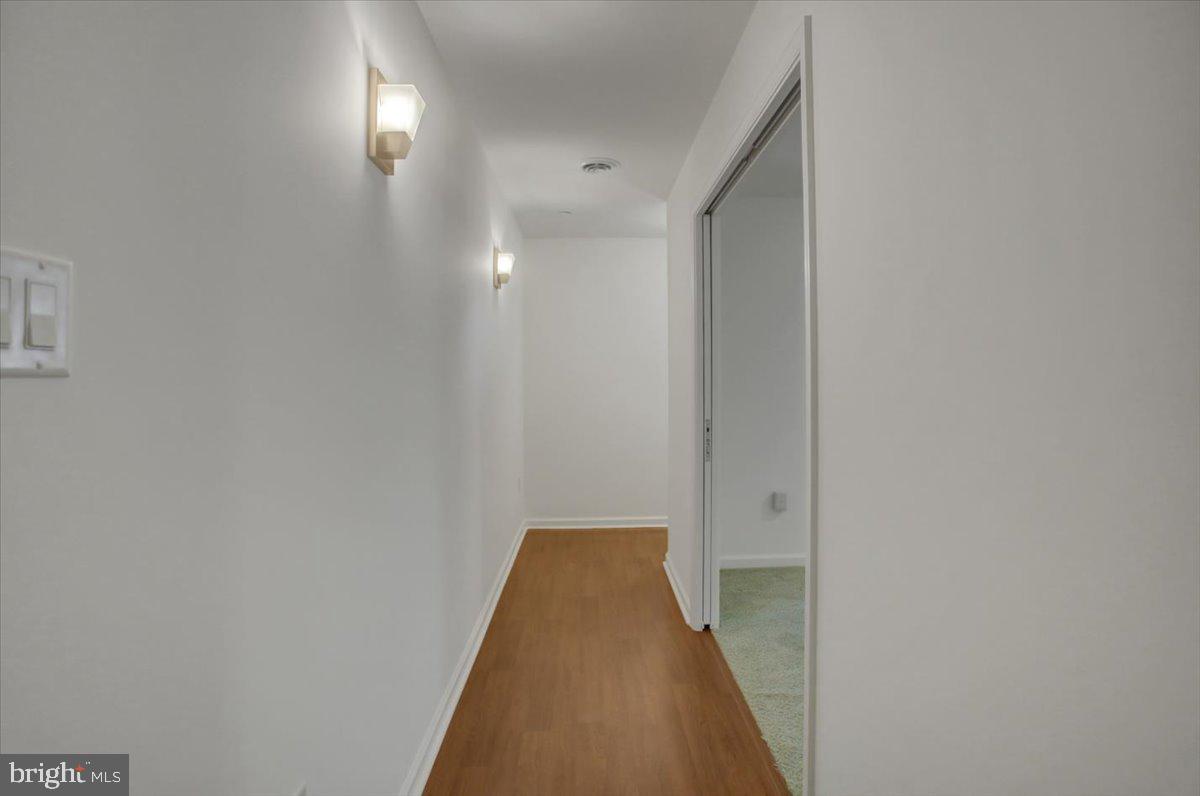 EMERALD POINTE - Residential