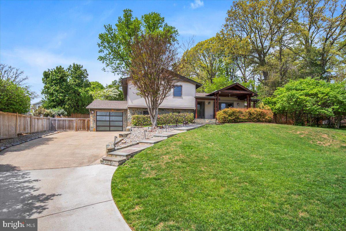 REGENCY ESTATES - Residential