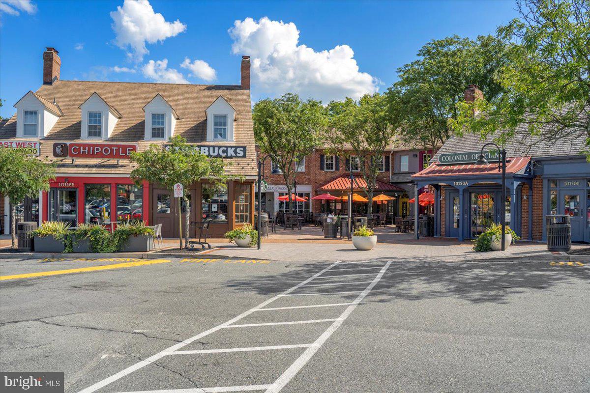 REGENCY ESTATES - Residential