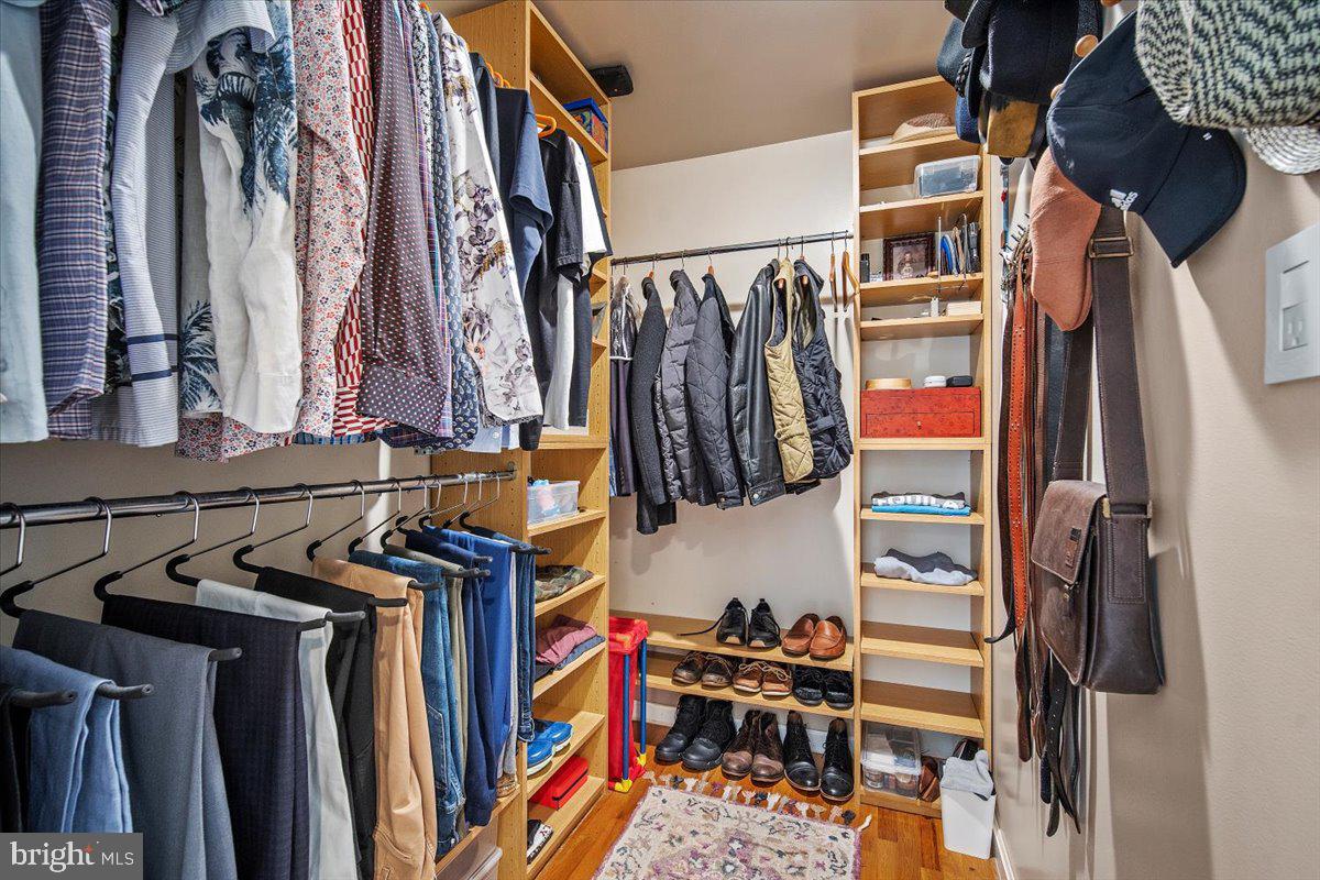 REGENCY ESTATES - Residential