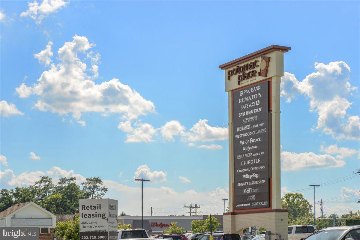 REGENCY ESTATES - Residential