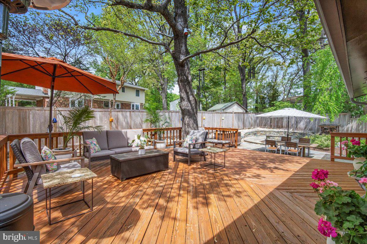 REGENCY ESTATES - Residential