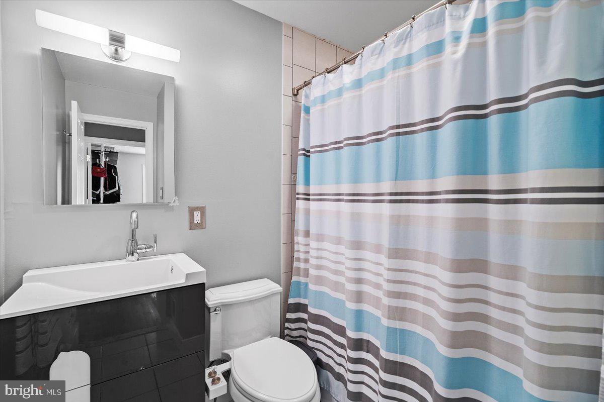 REGENCY ESTATES - Residential