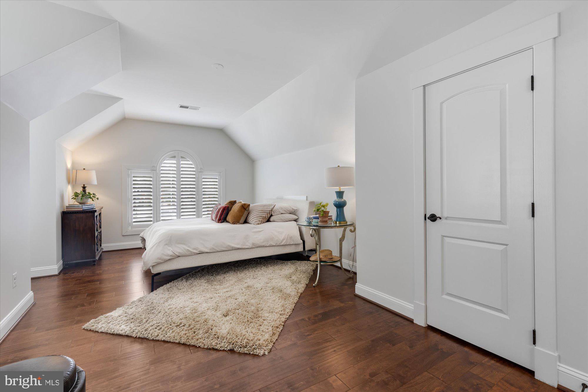 BRILYN PARK - Residential