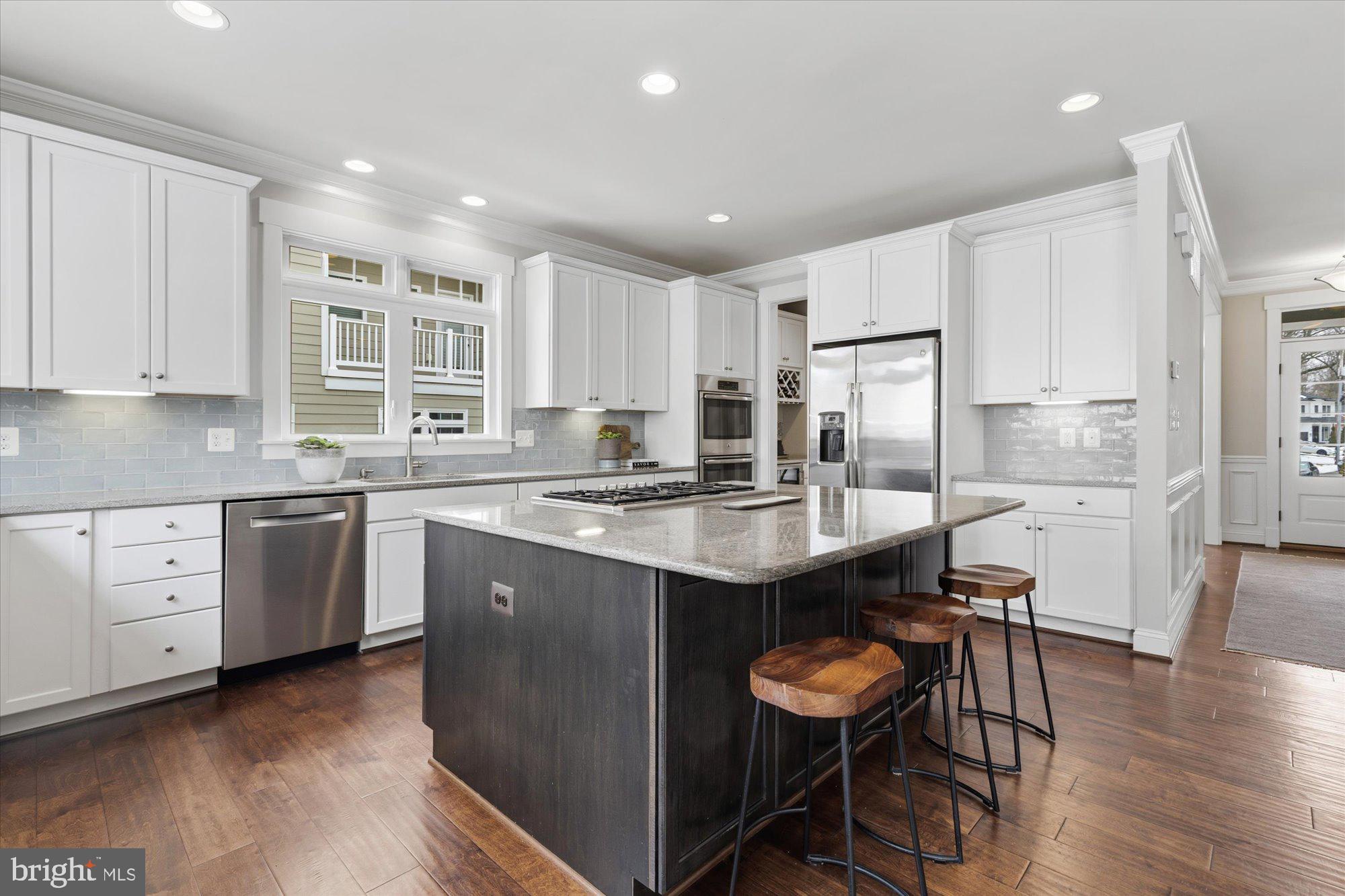 BRILYN PARK - Residential