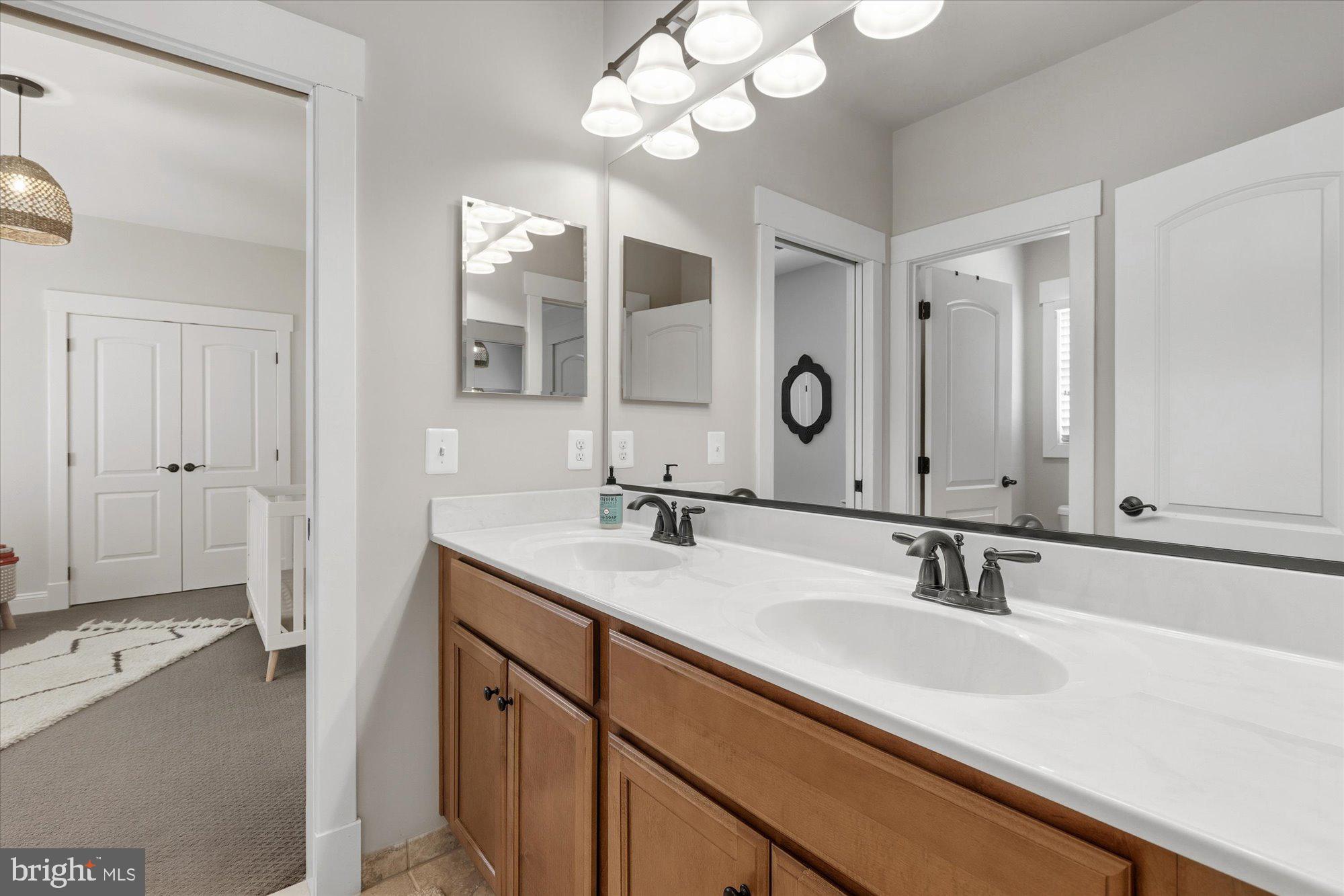 BRILYN PARK - Residential