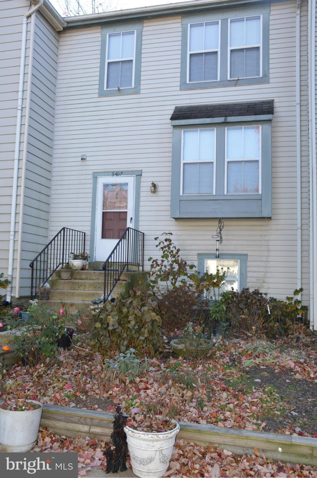 NEWPORT TOWNE PLAT ONE - Residential Lease