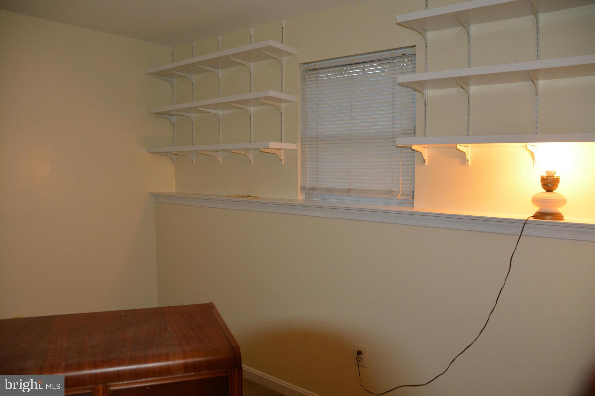 NEWPORT TOWNE PLAT ONE - Residential Lease