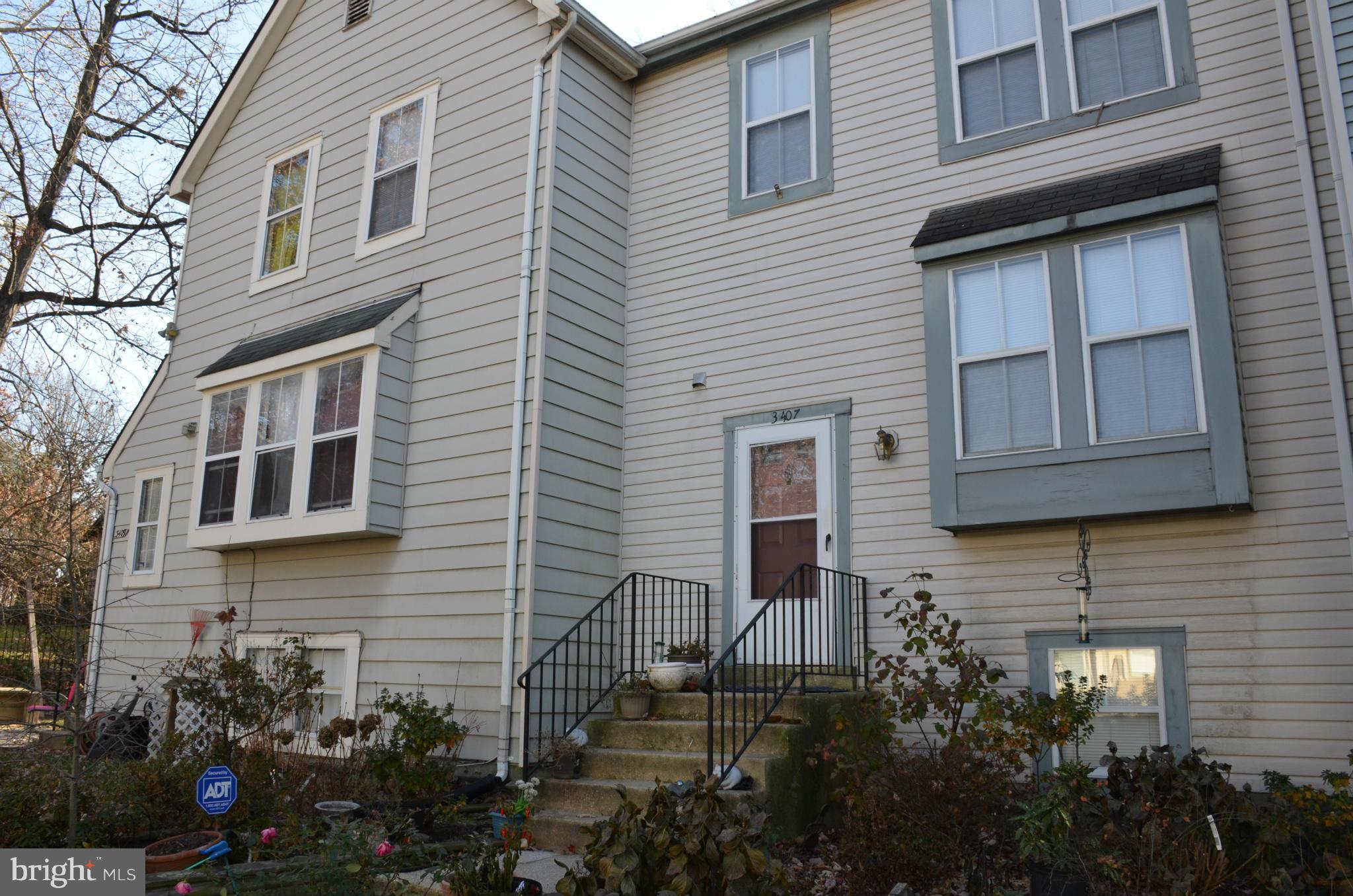 NEWPORT TOWNE PLAT ONE - Residential Lease