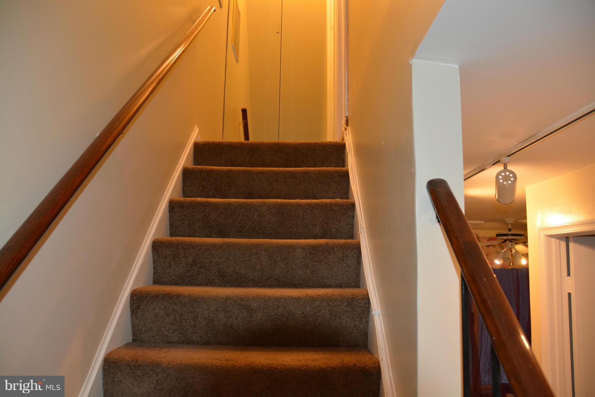 NEWPORT TOWNE PLAT ONE - Residential Lease