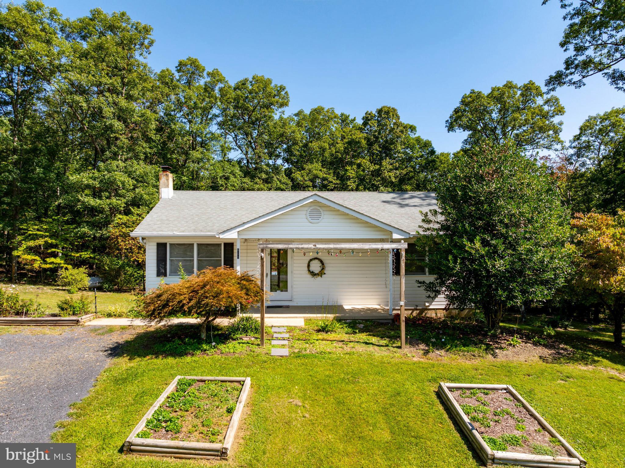 600 WHIPPOORWILL LANE