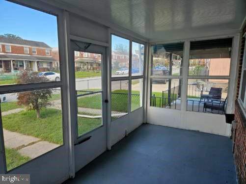 GRAY MANOR HOMES - Residential Lease