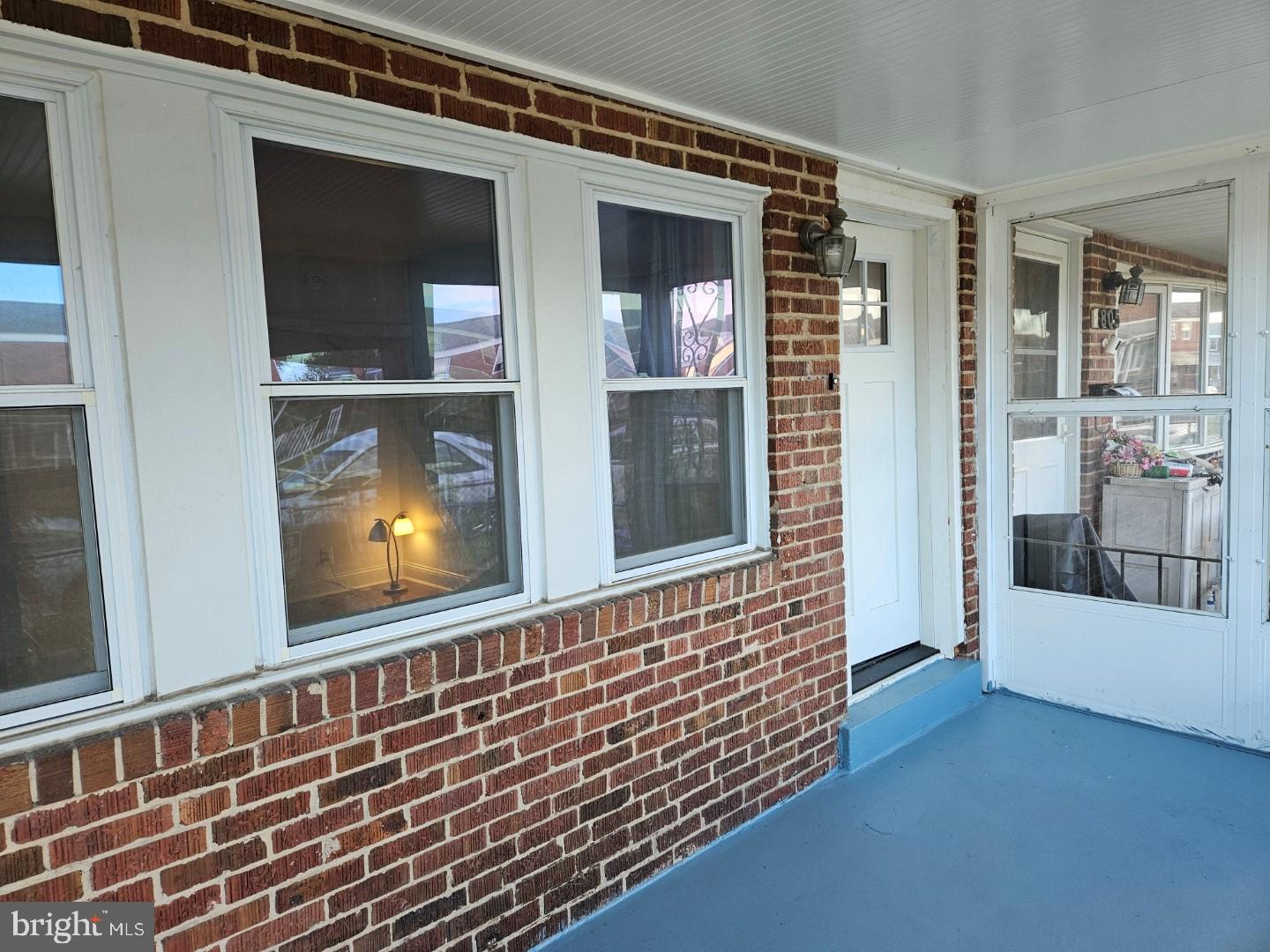 GRAY MANOR HOMES - Residential Lease