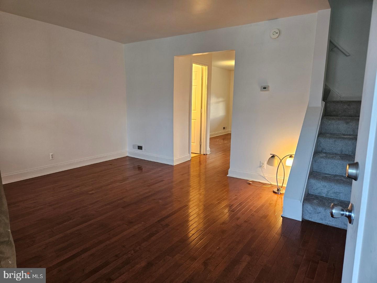 GRAY MANOR HOMES - Residential Lease