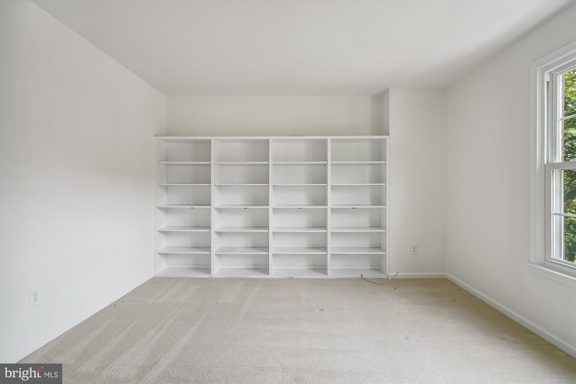 FRANKLIN FARM - Residential